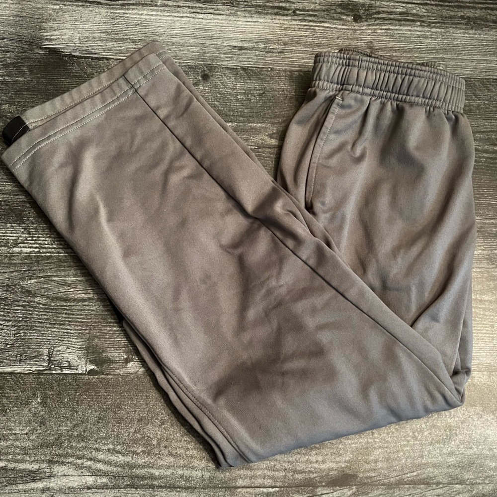 Gray under amour 2.0 brawlers.